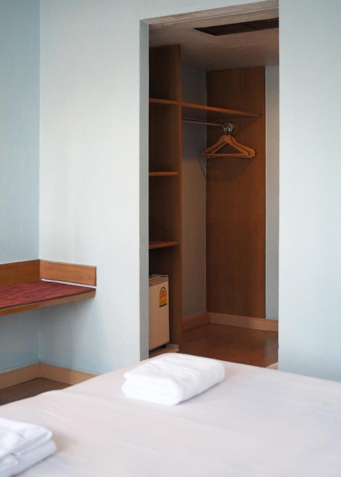 Wish Inn Chidlom V วิช อินน์ ชิดลม 2 Bangkok Kültér fotó